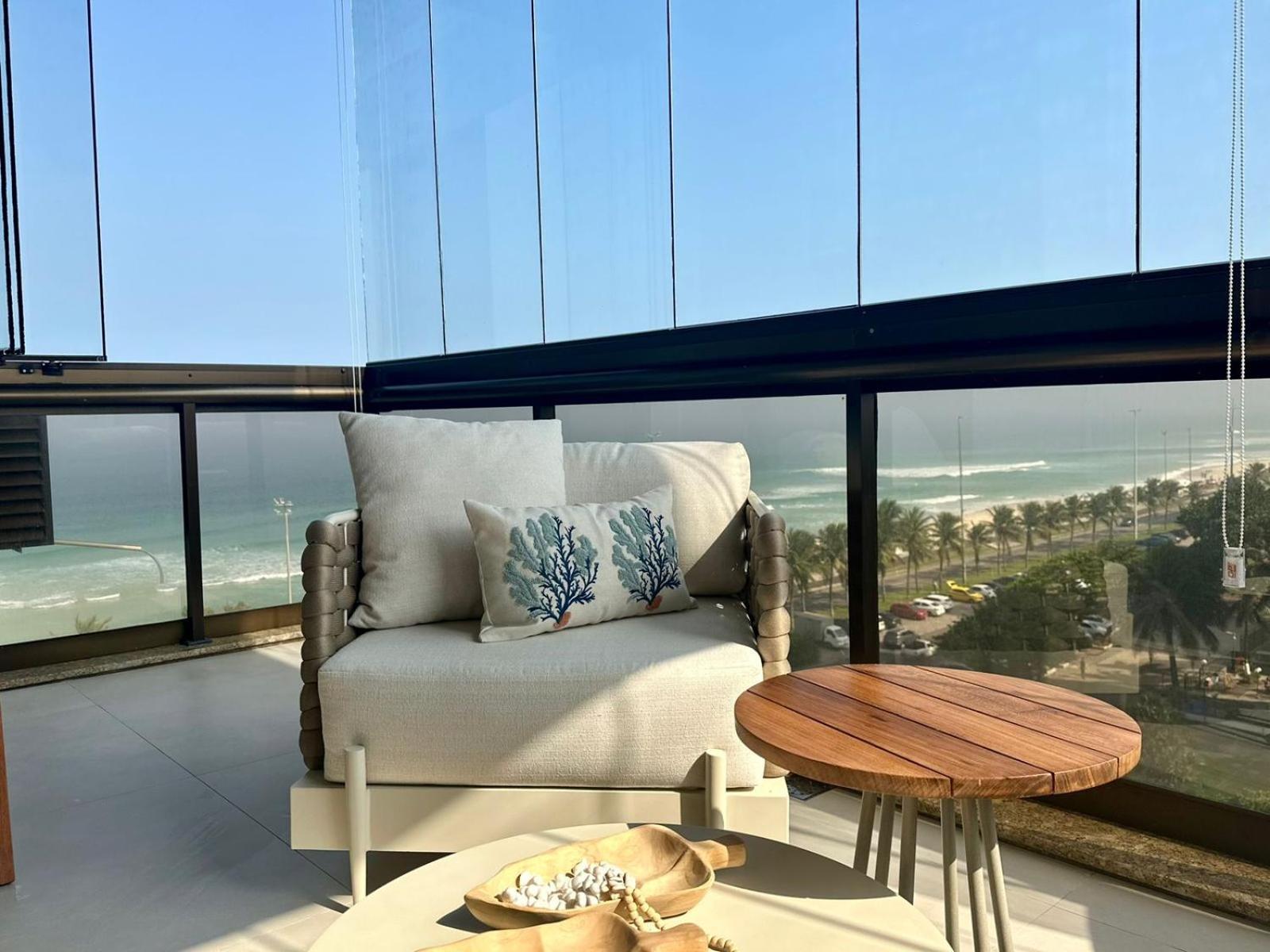 Lindo Apto No Melhor Lugar Da Barra Da Tijuca! Com Uma Vista De Tirar O Folego, Frente Para O Mar! Totalmente Equipado E Decorado Ao Lado Dos Melhores Hoteis E Quiosques Da Barra! Portaria 24H, Piscina, Sauna, Jacuzzi, Academia, Garagem, Wi-Fi, Lavan Ріо-де-Жанейро Екстер'єр фото