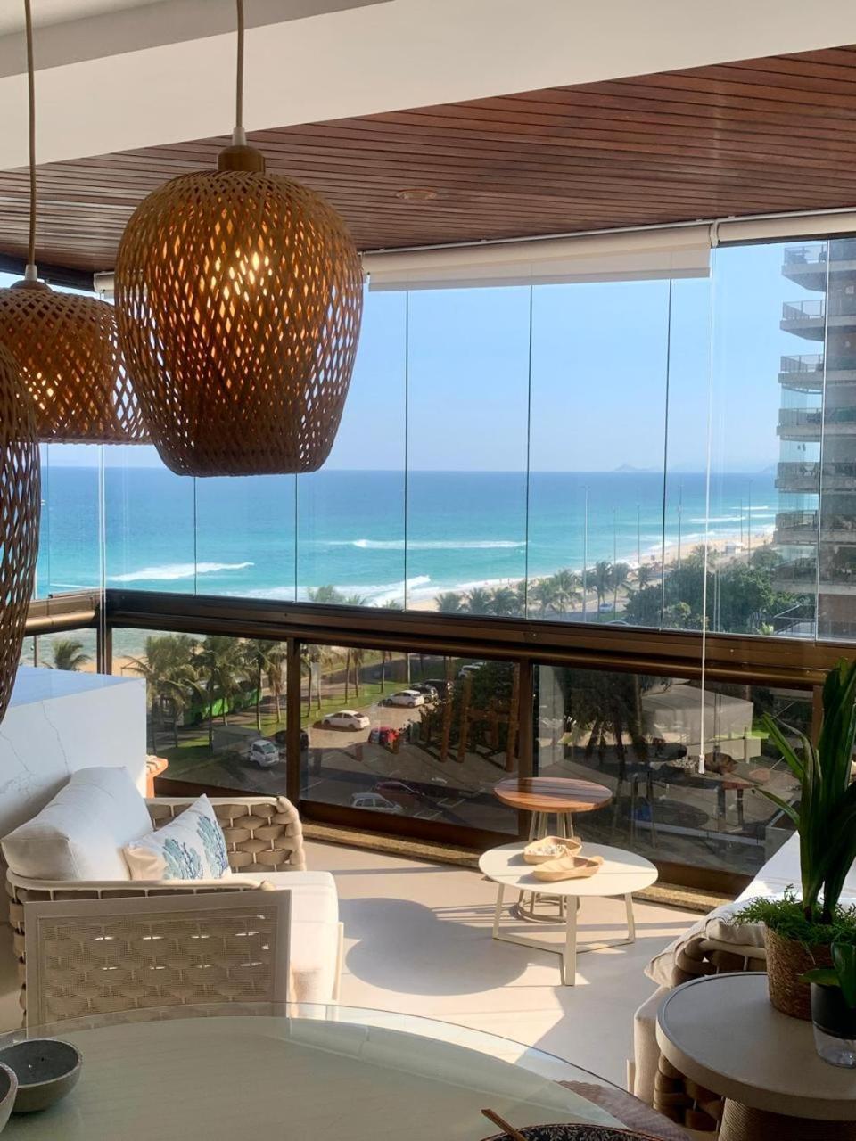 Lindo Apto No Melhor Lugar Da Barra Da Tijuca! Com Uma Vista De Tirar O Folego, Frente Para O Mar! Totalmente Equipado E Decorado Ao Lado Dos Melhores Hoteis E Quiosques Da Barra! Portaria 24H, Piscina, Sauna, Jacuzzi, Academia, Garagem, Wi-Fi, Lavan Ріо-де-Жанейро Екстер'єр фото