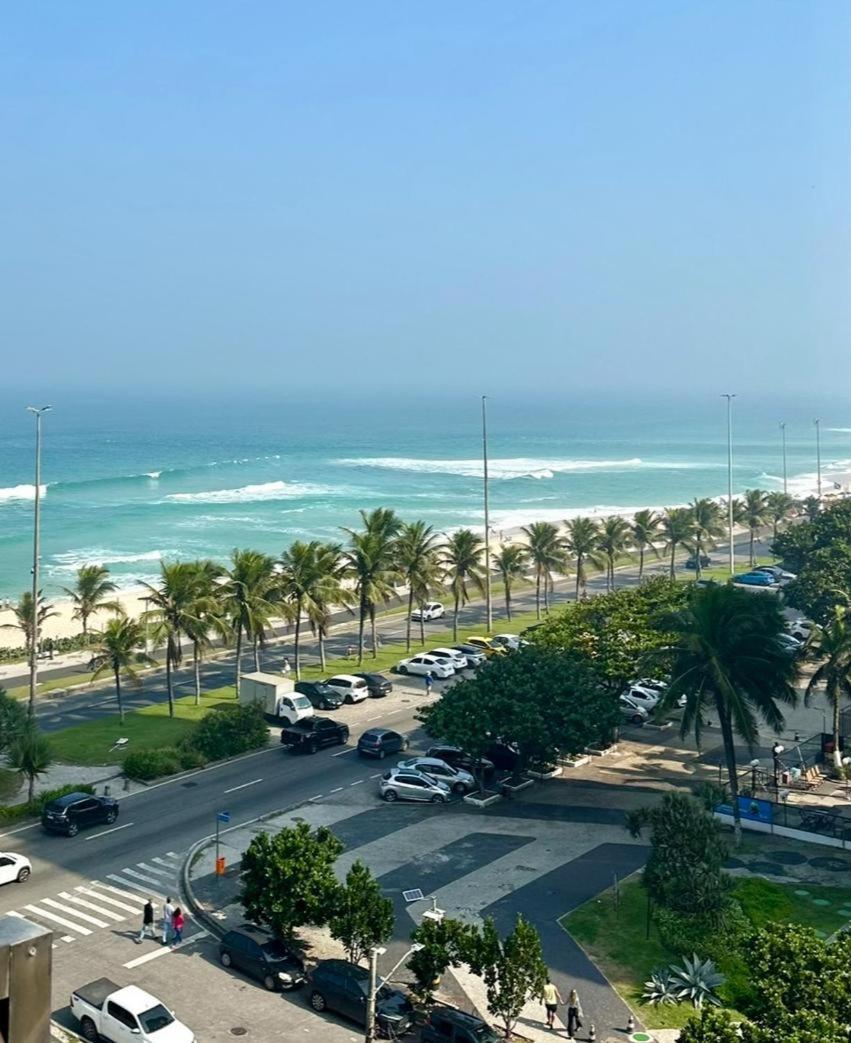 Lindo Apto No Melhor Lugar Da Barra Da Tijuca! Com Uma Vista De Tirar O Folego, Frente Para O Mar! Totalmente Equipado E Decorado Ao Lado Dos Melhores Hoteis E Quiosques Da Barra! Portaria 24H, Piscina, Sauna, Jacuzzi, Academia, Garagem, Wi-Fi, Lavan Ріо-де-Жанейро Екстер'єр фото